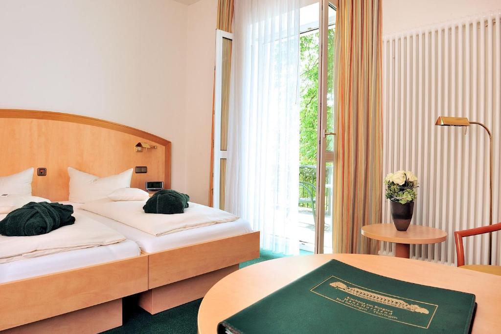 Kurhaus Am Burgsee Hotel Bad Salzungen Habitación foto